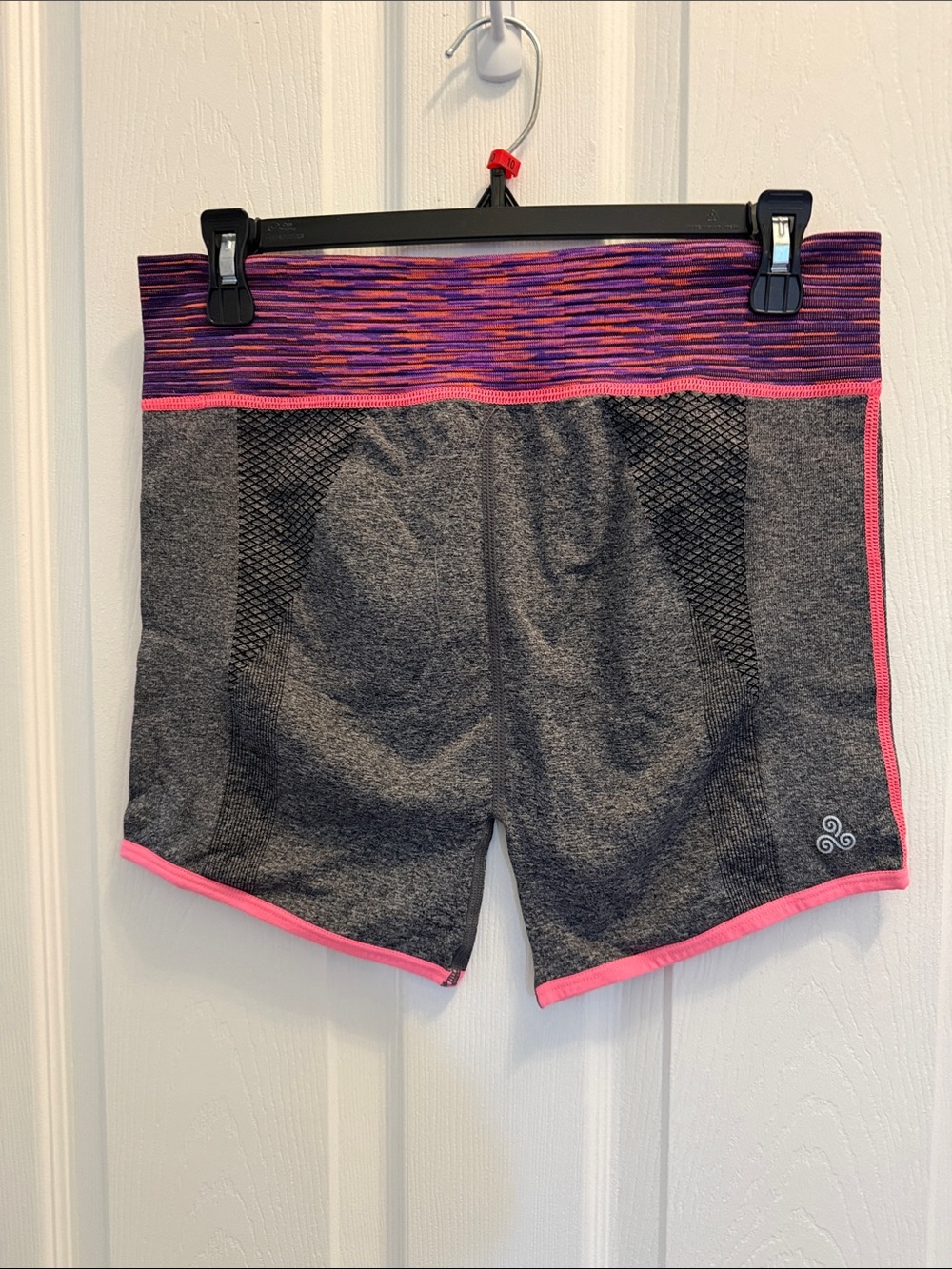 Soba Sport Women’s Gray Active Bike Shorts with Pink Trim